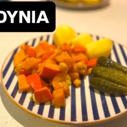 Dynia Hokkaido z kardamonem i dyptamem